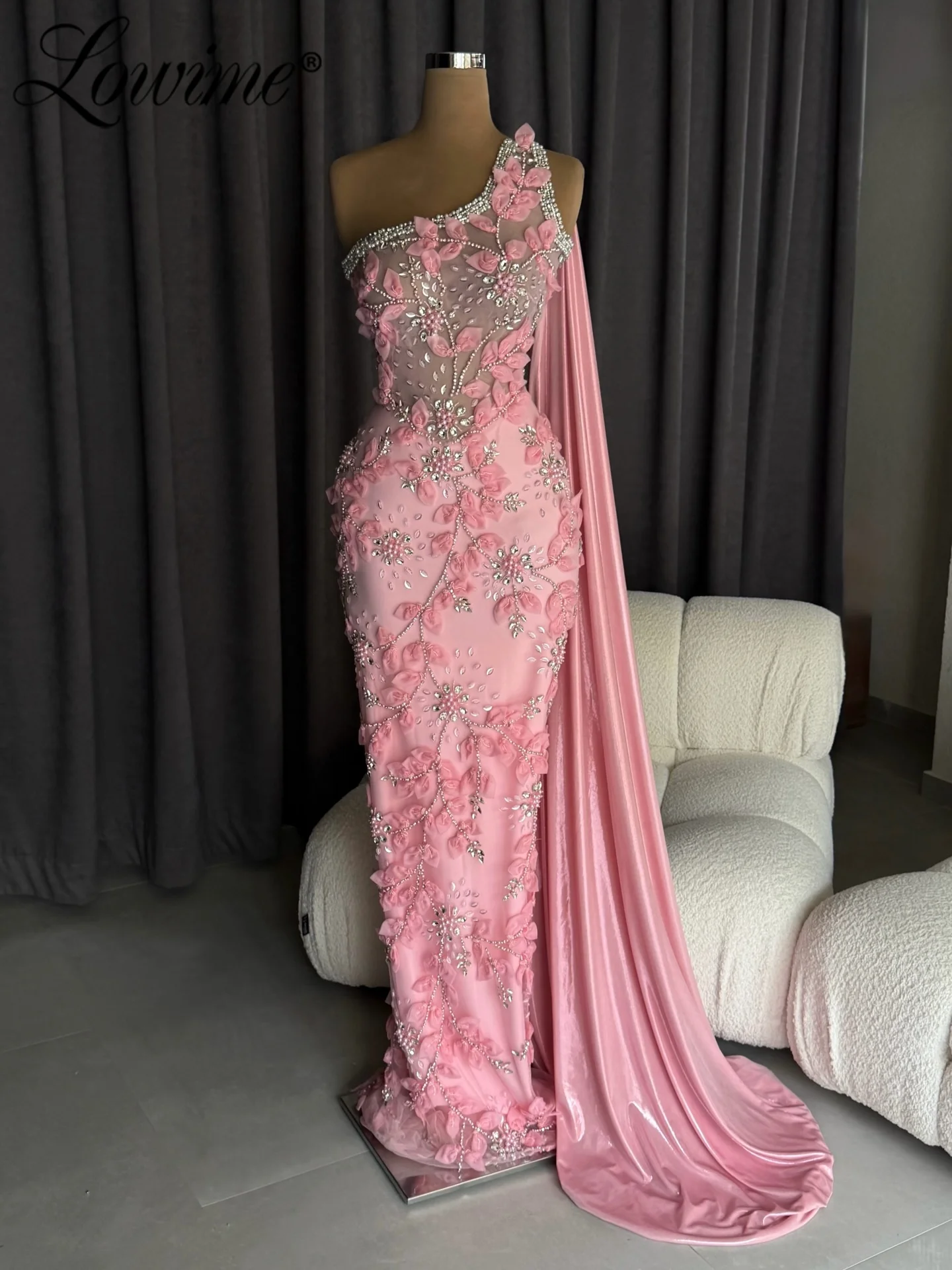 Pink One Shoulder Long Prom Dress 2026 Florals Crystal Evening Party Second Birthday Engagement Gowns Customized Celebrity Dress
Pink One Shoulder Long Prom Dress 2026 Florals Crystal Evening Party Second Birthday Engagement Gowns Customized Celebrity Dress