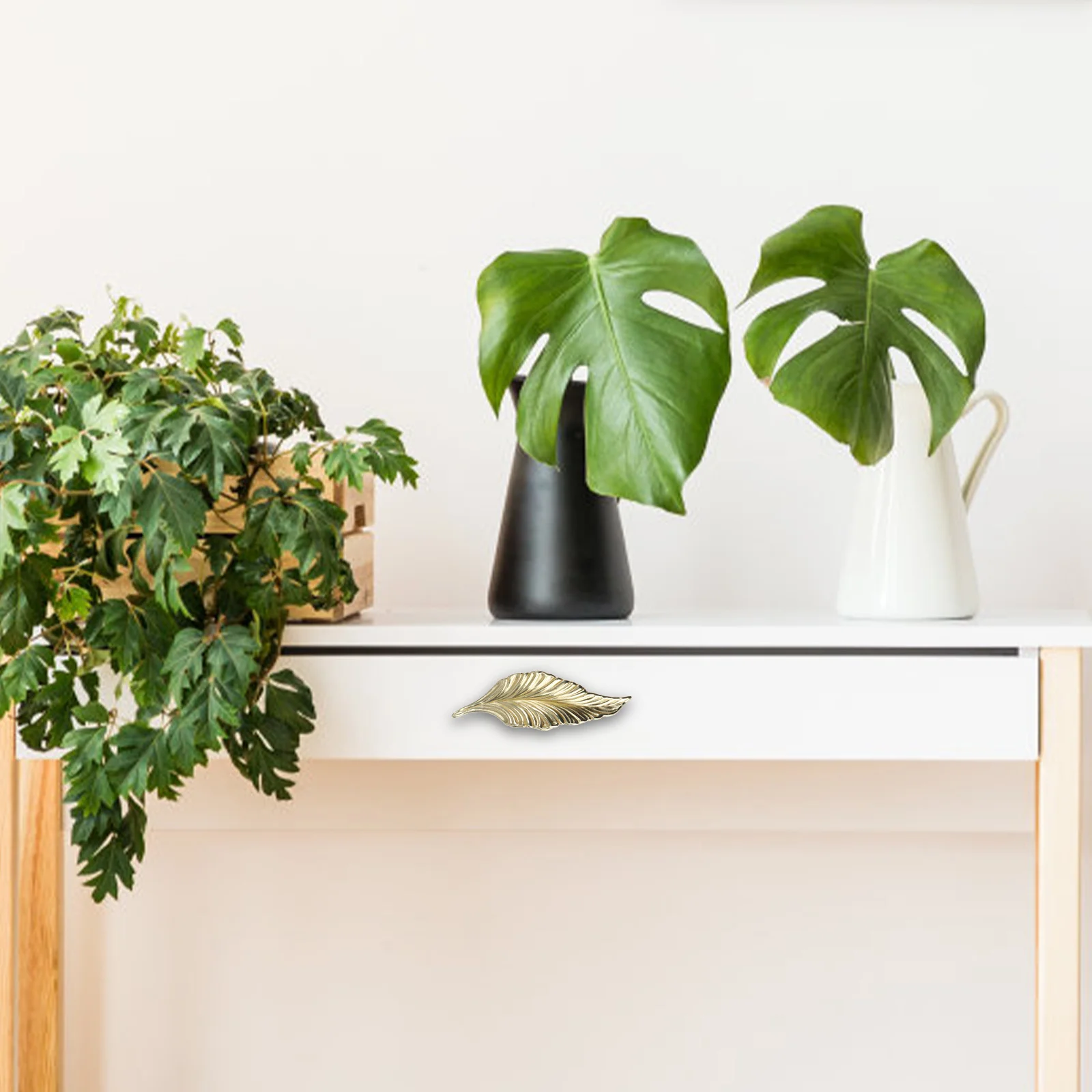 2Pcs Leaf Shaped Drawer Handle Retro Zinc Alloy Pull Ring for Kitchen Cabinet Furniture Door Decorative Hardware Home
2Pcs Leaf Shaped Drawer Handle Retro Zinc Alloy Pull Ring for Kitchen Cabinet Furniture Door Decorative Hardware Home