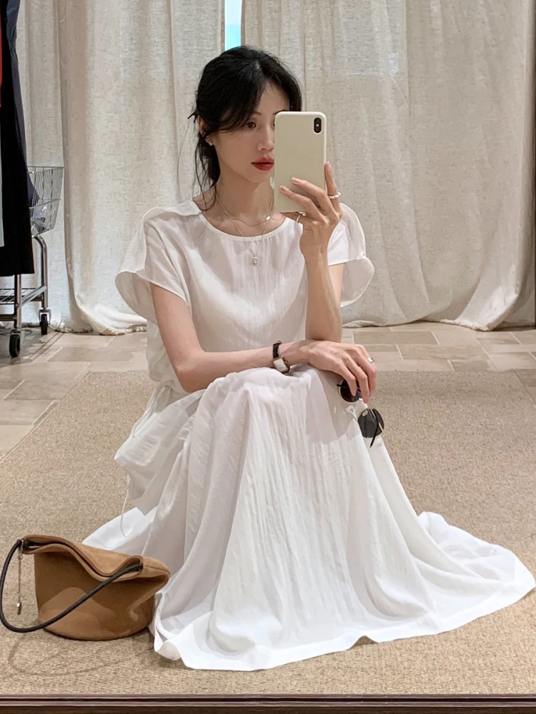 Комплект BRIVIN: белая 3D-футболка с коротким рукавом и юбка. Женская модная летняя коллекция 2025. Новинка. Повседневный комплект с круглым вырезом.
Комплект BRIVIN: белая 3D-футболка с коротким рукавом и юбка. Женская модная летняя коллекция 2025. Новинка. Повседневный комплект с круглым вырезом.