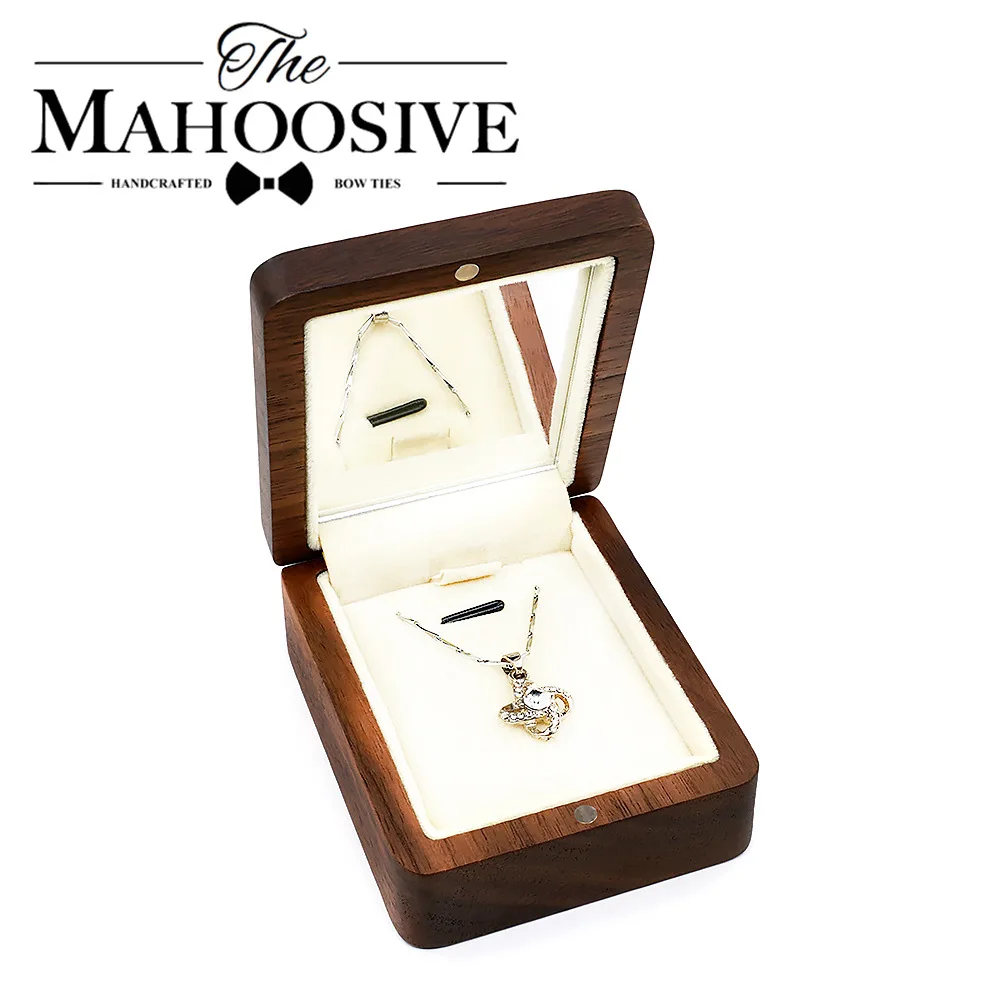 Portable Black Walnut Wooden Pendant Jewelry Storage Box Cosmetic Box Bead Accessories Box Elegant Organizer Case
Portable Black Walnut Wooden Pendant Jewelry Storage Box Cosmetic Box Bead Accessories Box Elegant Organizer Case