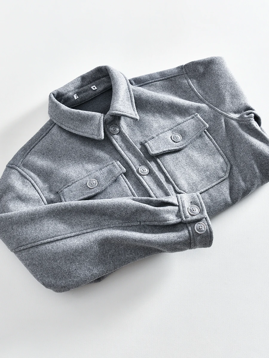 Thickened Woolen Men's Casual Long Sleeve Shirt Jacket Autumn Winter Japanese Style Retro Workwear Standard Fit Fashion Urban...
Thickened Woolen Men's Casual Long Sleeve Shirt Jacket Autumn Winter Japanese Style Retro Workwear Standard Fit Fashion Urban...