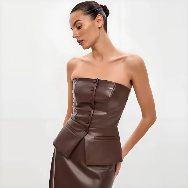 YYAHAHAS European and American PU Women's French Design Single Breasted Sexy Strapless Leather Top Strapless Vest
YYAHAHAS European and American PU Women's French Design Single Breasted Sexy Strapless Leather Top Strapless Vest