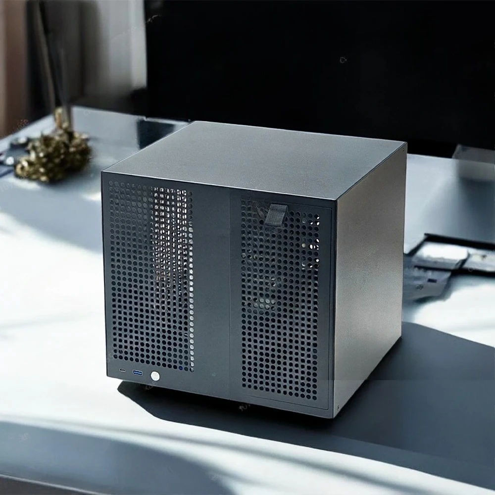 Sagittarius 8-Bay NAS Tower Case with Backplane,ATX Power Supply,MATX,Full-Height PCIe Expansion,Optimized for Synology UNRAID
Sagittarius 8-Bay NAS Tower Case with Backplane,ATX Power Supply,MATX,Full-Height PCIe Expansion,Optimized for Synology UNRAID