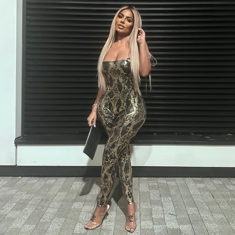 Hot Girl Slim Halter Neck Jumpsuits Fashion Hot Stamping Sexy Low Cut Backless Cross Leace-up Tight Sleeveless Jumpsuit Female
Hot Girl Slim Halter Neck Jumpsuits Fashion Hot Stamping Sexy Low Cut Backless Cross Leace-up Tight Sleeveless Jumpsuit Female