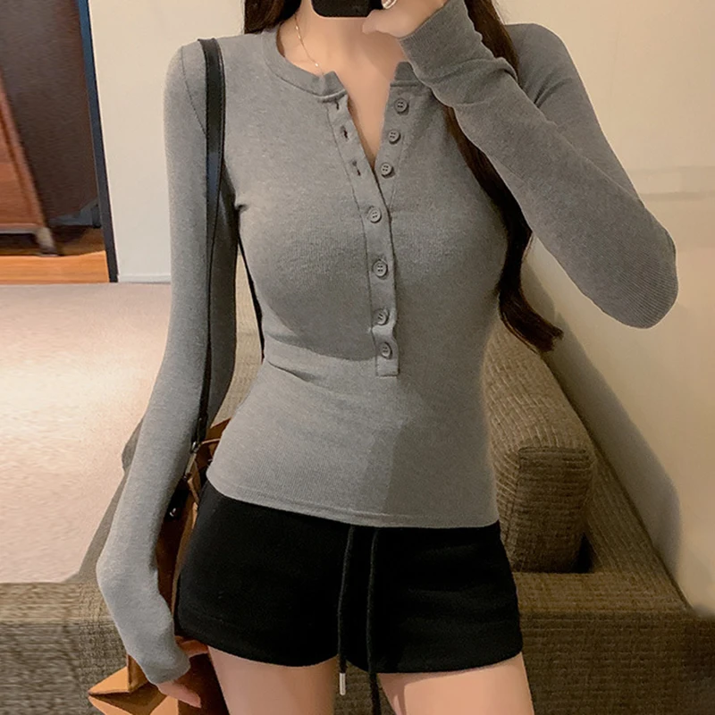 Trendy Button Long Sleeve T-Shirt New Spicy Girls Skinny Slimming Bottoming Tops Basic All-Match Casual O-Neck Solid Tees
Trendy Button Long Sleeve T-Shirt New Spicy Girls Skinny Slimming Bottoming Tops Basic All-Match Casual O-Neck Solid Tees