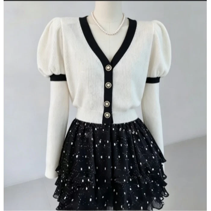 2026 Summer New Korean Style Retro Bubble Sleeve Waist Exposure Short Knitted Top Women Thin Upper Body Trendy Polyester Fiber
2026 Summer New Korean Style Retro Bubble Sleeve Waist Exposure Short Knitted Top Women Thin Upper Body Trendy Polyester Fiber