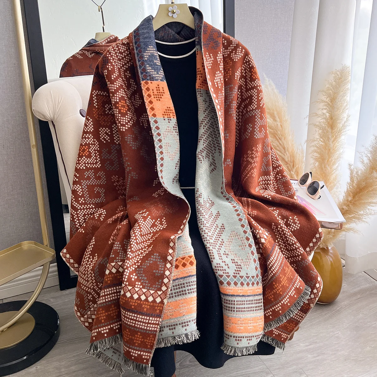 Женский этнический богемный двусторонний принт, имитация кашемирового шарфа, мягкая теплая шаль из пашмины, осенне-зимнее холодостойкое ветрозащитное одеяло
Женский этнический богемный двусторонний принт, имитация кашемирового шарфа, мягкая теплая шаль из пашмины, осенне-зимнее холодостойкое ветрозащитное одеяло
