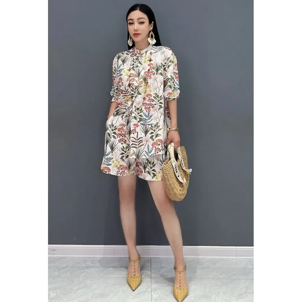 2024 Summer New Print Short Set Women Full Sleeved Shirt + Lace Up Shorts Two Piece Set Women ZF048
2024 Summer New Print Short Set Women Full Sleeved Shirt + Lace Up Shorts Two Piece Set Women ZF048