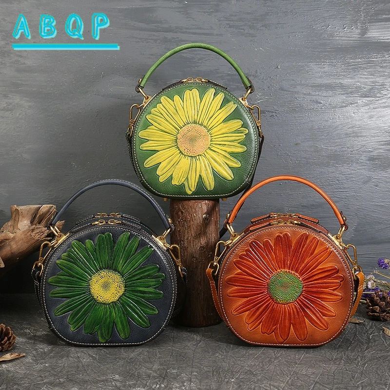 New Women's Shoulder Bag Genuine Leather Flower Shape Women's Shoulder Bag Luxury Brand Fashion Casual Women's Bag High Quality
New Women's Shoulder Bag Genuine Leather Flower Shape Women's Shoulder Bag Luxury Brand Fashion Casual Women's Bag High Quality
