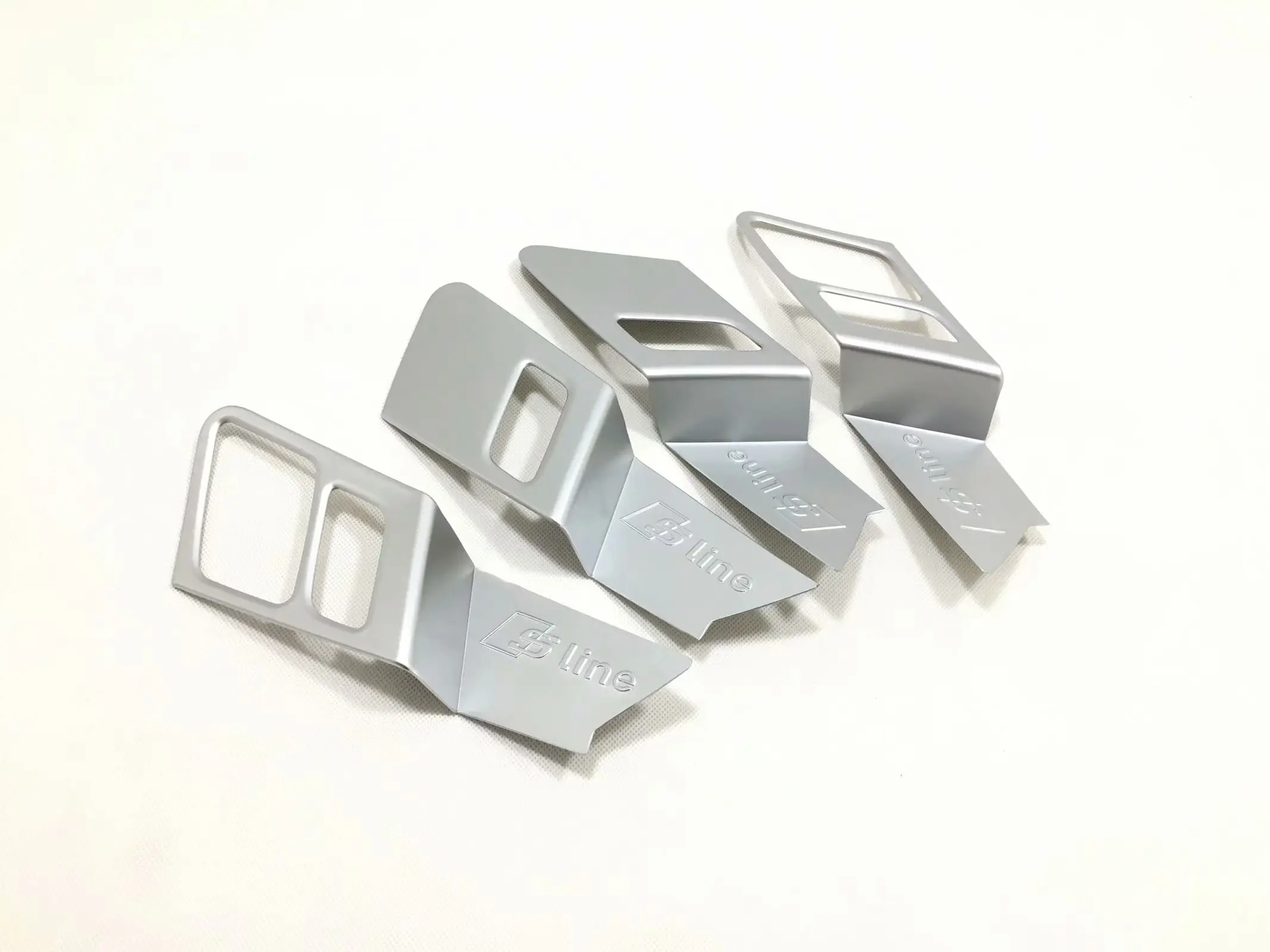 Car Styling Cover Trim ABS Matte/Carbon Fiber Door Inner Handle Bowl Armrest Handrail 4pcs For VW Audi Q5 L Q5L 2018 2019 2020
Car Styling Cover Trim ABS Matte/Carbon Fiber Door Inner Handle Bowl Armrest Handrail 4pcs For VW Audi Q5 L Q5L 2018 2019 2020