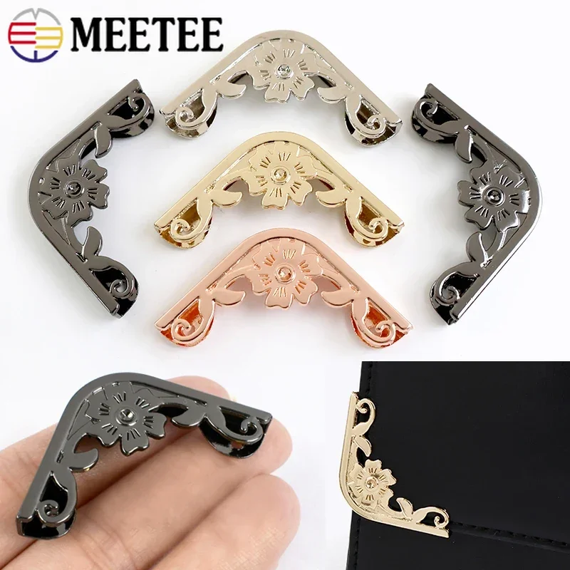 4/10/20Pcs Bag Metal Clip Buckles Handbag Hollow Decorative Edge Buckle Purse Corner Protector Screw Carabiner Clips Hardware
4/10/20Pcs Bag Metal Clip Buckles Handbag Hollow Decorative Edge Buckle Purse Corner Protector Screw Carabiner Clips Hardware