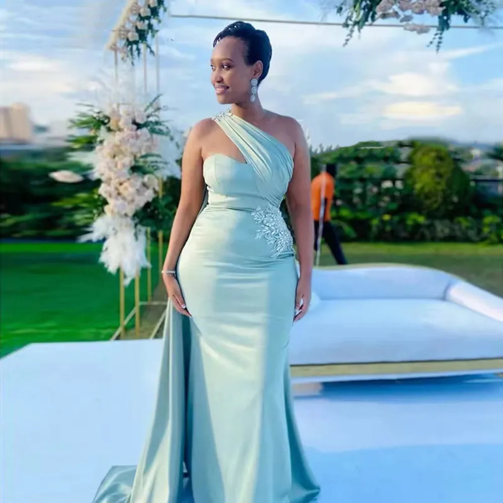 Angelsbridep Elegant One Shoulder Maid Of Honor for Woman Mermaid Bridesmaid Dresses Custom Plus Size Wedding Party Gowns
Angelsbridep Elegant One Shoulder Maid Of Honor for Woman Mermaid Bridesmaid Dresses Custom Plus Size Wedding Party Gowns