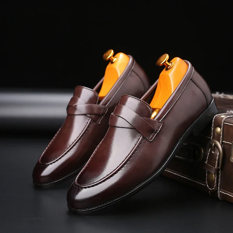 Spring Autumn Pointed Toe Men Shoes Luxury Italian Style Formal Dress Leather Shoes Flats Business Wedding Loafers Big Size
Spring Autumn Pointed Toe Men Shoes Luxury Italian Style Formal Dress Leather Shoes Flats Business Wedding Loafers Big Size