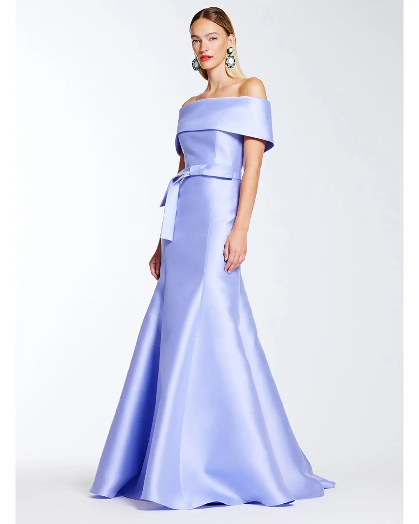 customizedCustomized Lavender Satin Evening Dress Mermaid Strapless Court Train Party Dresses with Belt Elegant Off the Shoulde
customizedCustomized Lavender Satin Evening Dress Mermaid Strapless Court Train Party Dresses with Belt Elegant Off the Shoulde