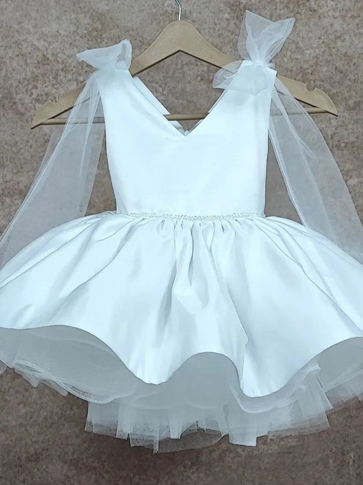 Children Dress 2025New White First Birthday Dress for Baby Girl Flower Girl Wedding Princess Dress
Children Dress 2025New White First Birthday Dress for Baby Girl Flower Girl Wedding Princess Dress
