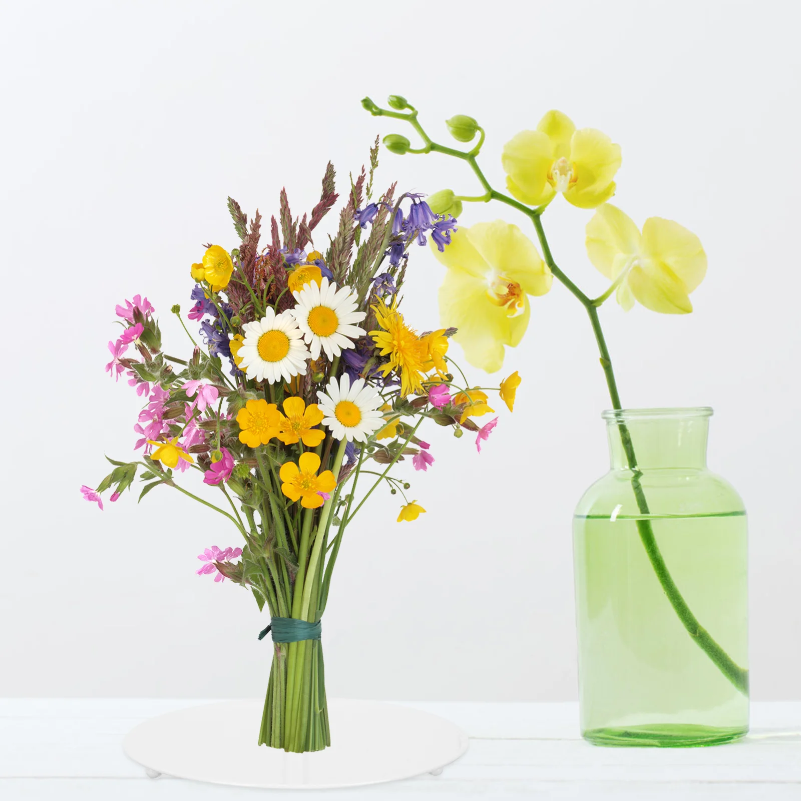 Flower Artificial Wedding Floral Stand Display Desktop Bouquet Fixator Iron Detachable Handle Bride Holder
Flower Artificial Wedding Floral Stand Display Desktop Bouquet Fixator Iron Detachable Handle Bride Holder