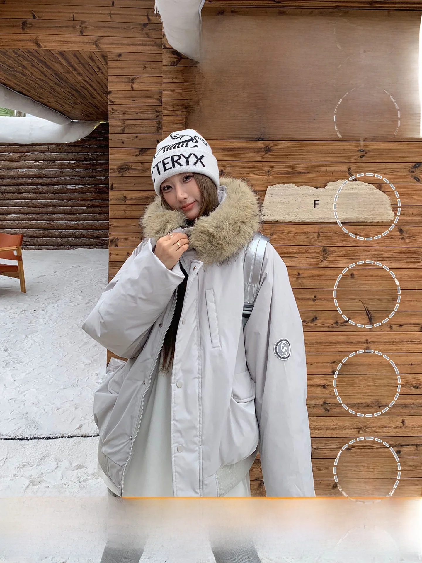 Утепленная женская зимняя парка с меховым воротником в стиле ретро, ветрозащитная, теплая, повседневная, свободного кроя, с длинными рукавами, на молнии
Утепленная женская зимняя парка с меховым воротником в стиле ретро, ветрозащитная, теплая, повседневная, свободного кроя, с длинными рукавами, на молнии