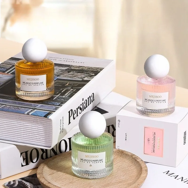 3x50ML Luxurious Feminine Perfume Elegant Sophisticated Fresh Soft Alluring Sweet Long Lasting Captivating Refined Scent
3x50ML Luxurious Feminine Perfume Elegant Sophisticated Fresh Soft Alluring Sweet Long Lasting Captivating Refined Scent