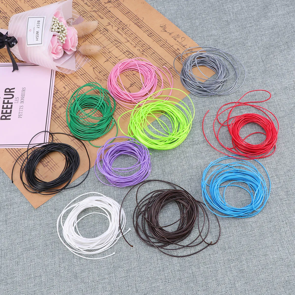 10pcs 5M Waxed Cotton Cord 1Mm String Rope For Diy Necklace Bracelet Earrings Jewelry Making Leatherwork Stitching Craft Beading 
10pcs 5M Waxed Cotton Cord 1Mm String Rope For Diy Necklace Bracelet Earrings Jewelry Making Leatherwork Stitching Craft Beading