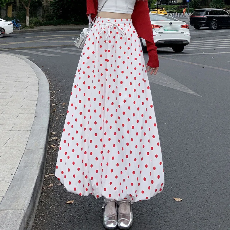 Women's High Waist A-Line Bud Skirt Fashion Dot Printed Large Swing Long Skirt Woman Summer Casual with Pockets Midi Skirts
Women's High Waist A-Line Bud Skirt Fashion Dot Printed Large Swing Long Skirt Woman Summer Casual with Pockets Midi Skirts