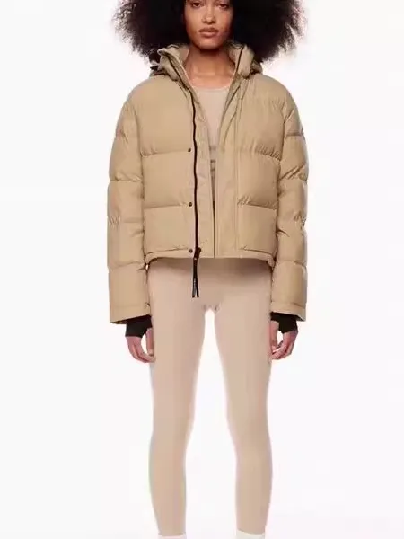 Aritzia Super Puff Goose down Jacket Winter Warm Casual Style Bread Shape Matte Finish Four Grids Short Padded Coat for Women
Aritzia Super Puff Goose down Jacket Winter Warm Casual Style Bread Shape Matte Finish Four Grids Short Padded Coat for Women