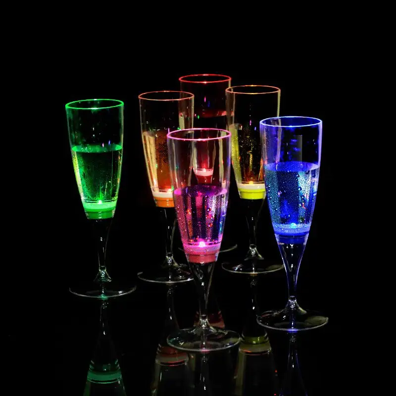 New 6 Pcs/lot LED Luminous Cocktail Glass Cup Water Liquid Activated Flashing Light-up Cups Wine Accessories Kitchen Bar Supply
New 6 Pcs/lot LED Luminous Cocktail Glass Cup Water Liquid Activated Flashing Light-up Cups Wine Accessories Kitchen Bar Supply