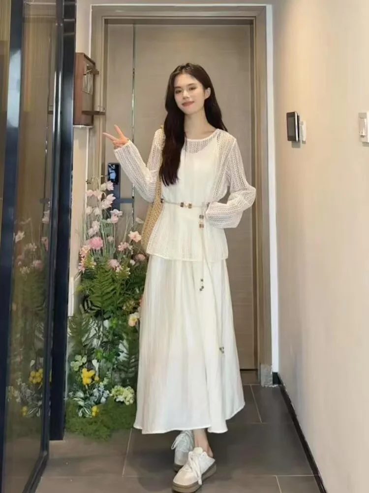 Spring 2025 New Style Women's Fashion Set with Hollow out Strap Dress And Top Two-Piece Set round Neckline Sleeveless Elegant
Spring 2025 New Style Women's Fashion Set with Hollow out Strap Dress And Top Two-Piece Set round Neckline Sleeveless Elegant