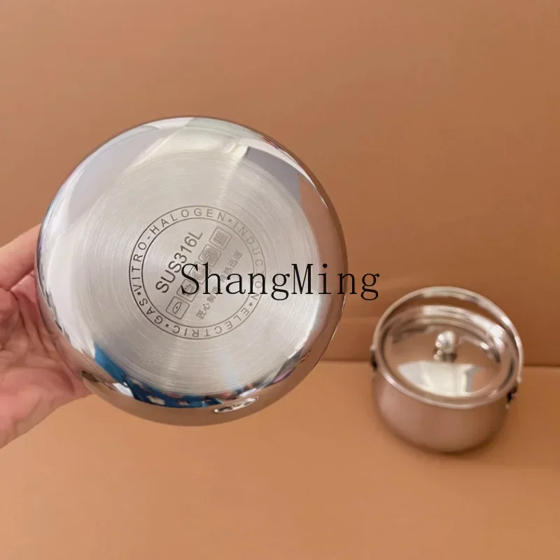 CLL stainless steel oil tank household high temperature resistant oil tank meat oil pepper tank kitchen container with lid
CLL stainless steel oil tank household high temperature resistant oil tank meat oil pepper tank kitchen container with lid