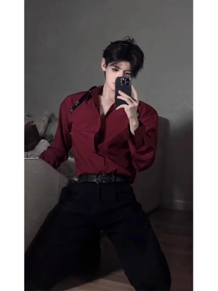 Wine Red Long Sve irt Мужские Sli Dapper DK orm High End Feeling Inner Wear Base irt Полиэфирное волокно arp Design
Wine Red Long Sve irt Мужские Sli Dapper DK orm High End Feeling Inner Wear Base irt Полиэфирное волокно arp Design