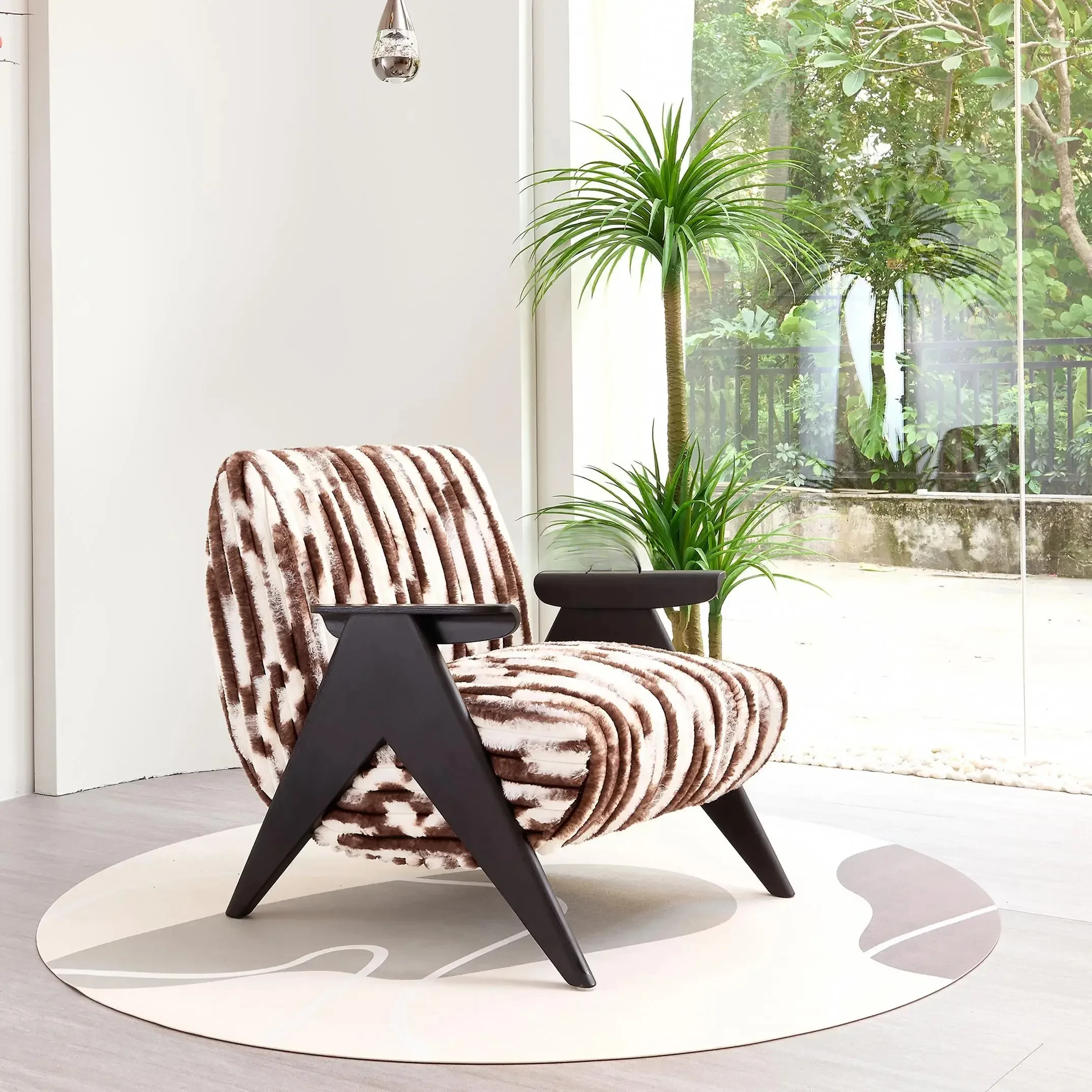 NN Single leisure chair Living room fleece feeling skin-friendly, comfortable and smooth modern simple home leisure chair
NN Single leisure chair Living room fleece feeling skin-friendly, comfortable and smooth modern simple home leisure chair