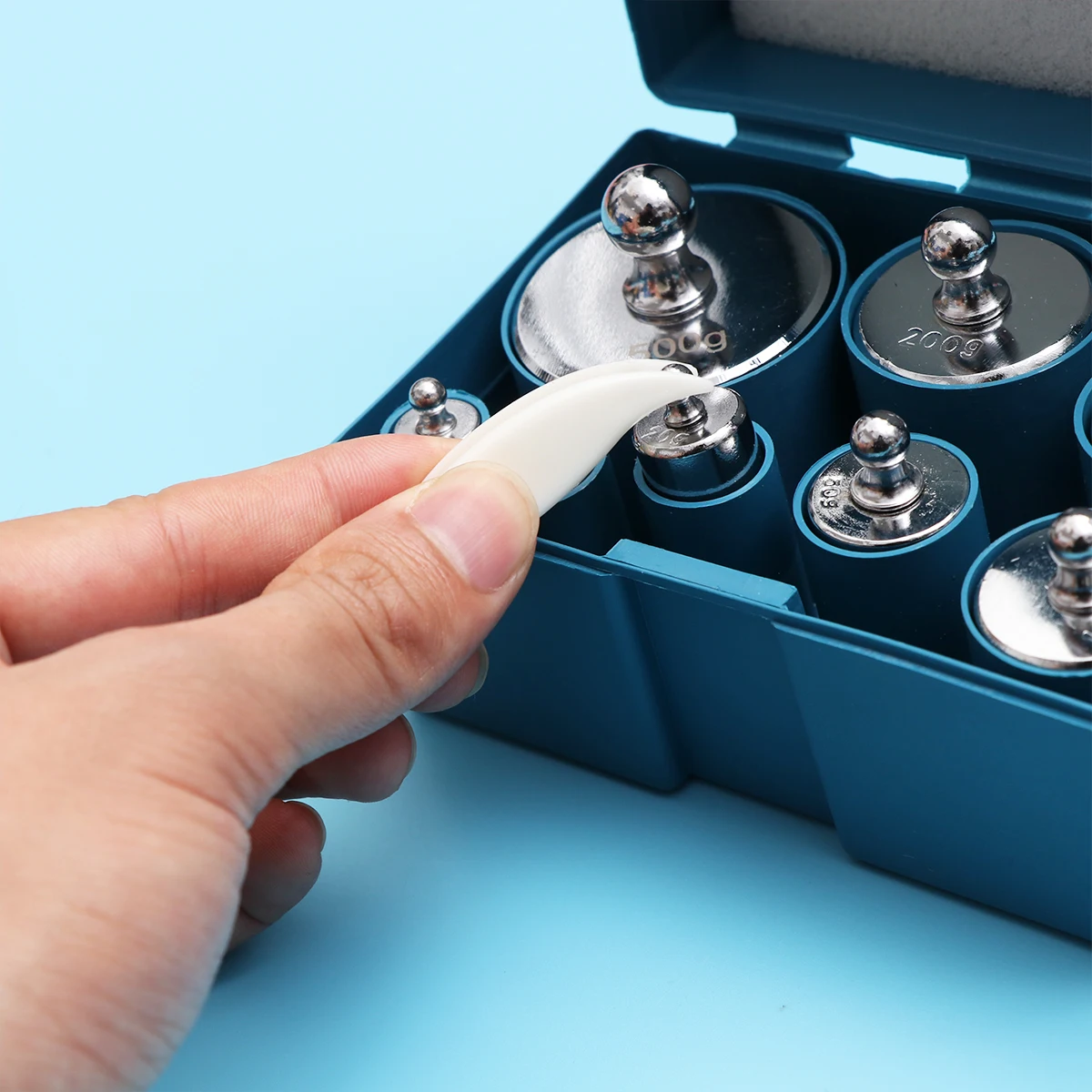 1000G Calibration Weights Steel Chrome Scale Kit 10G+20Gx2+50G+100Gx2+200G+500G Smooth Surface No Rust Lab Commercial Use
1000G Calibration Weights Steel Chrome Scale Kit 10G+20Gx2+50G+100Gx2+200G+500G Smooth Surface No Rust Lab Commercial Use