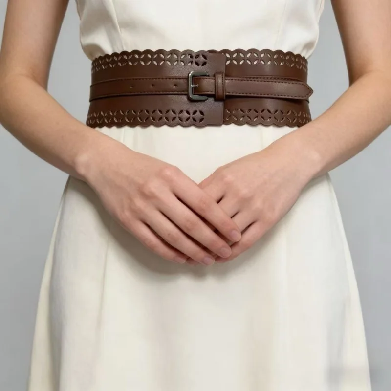 PU Leather Carve Girdle Stylish Pin Buckle Wide Waistband Vintage Coat Dress Belt For Women Cummerbunds
PU Leather Carve Girdle Stylish Pin Buckle Wide Waistband Vintage Coat Dress Belt For Women Cummerbunds