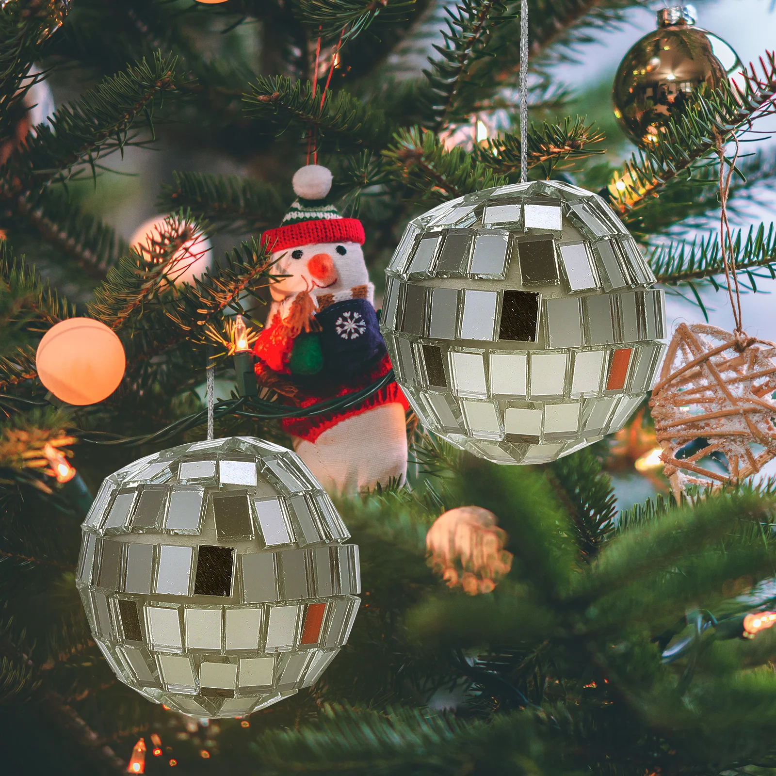 20 Pcs Mirror Ball Decoration Decorative Glass Balls Disco Ornaments Hanging Mini Top Party Decorations
20 Pcs Mirror Ball Decoration Decorative Glass Balls Disco Ornaments Hanging Mini Top Party Decorations