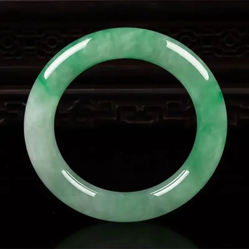 Send Certificate Real Myanmar Original Ecological Pattern Pure Natural Ice Kind 5A Class Green Flower Bracelet Jewelry Accessori
Send Certificate Real Myanmar Original Ecological Pattern Pure Natural Ice Kind 5A Class Green Flower Bracelet Jewelry Accessori