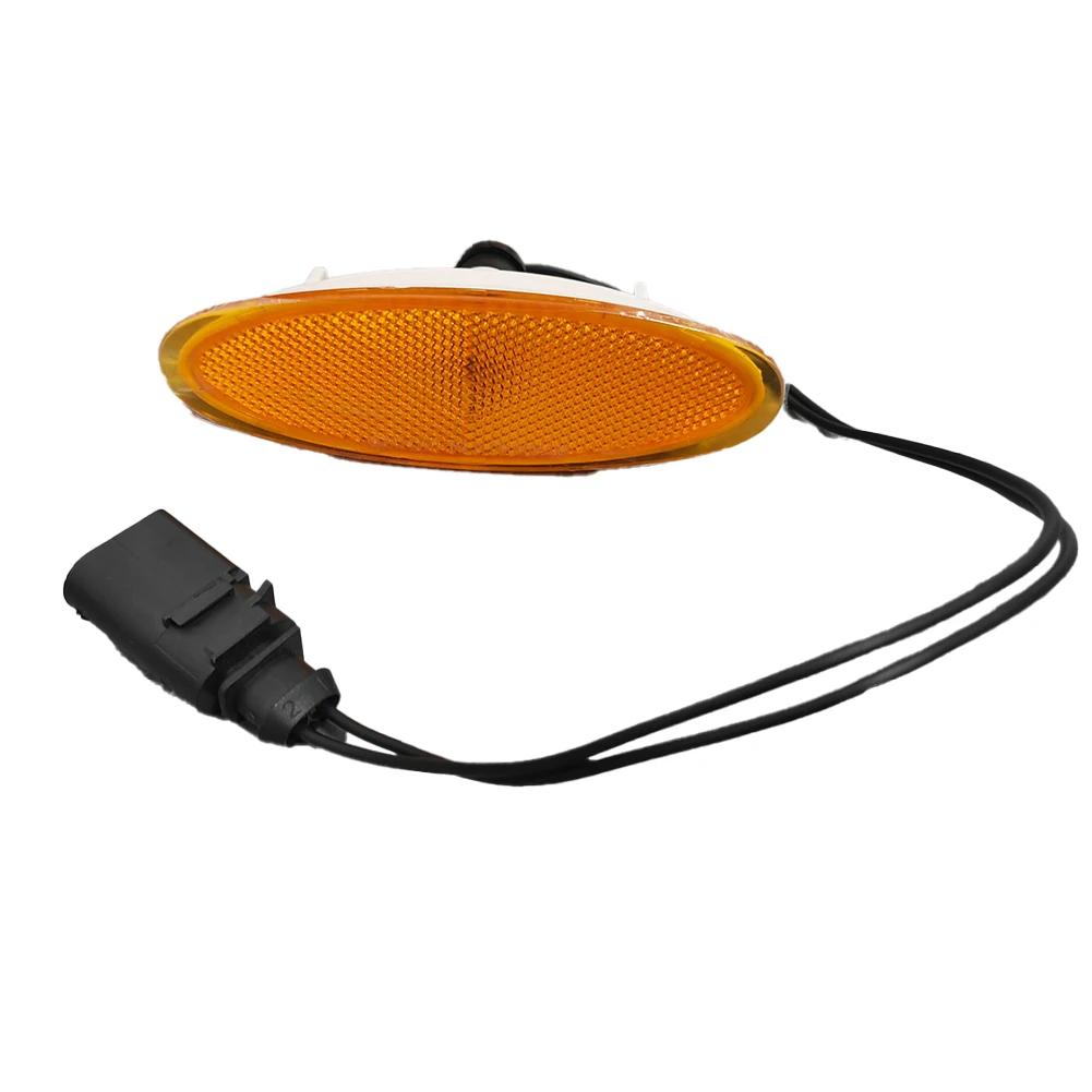 Spur Front Bumper Side Turn Signal For Bentley Flying Spur For Continental 04-12 OEM Number 3W0945072F, 3W0945071F Accessories
Spur Front Bumper Side Turn Signal For Bentley Flying Spur For Continental 04-12 OEM Number 3W0945072F, 3W0945071F Accessories