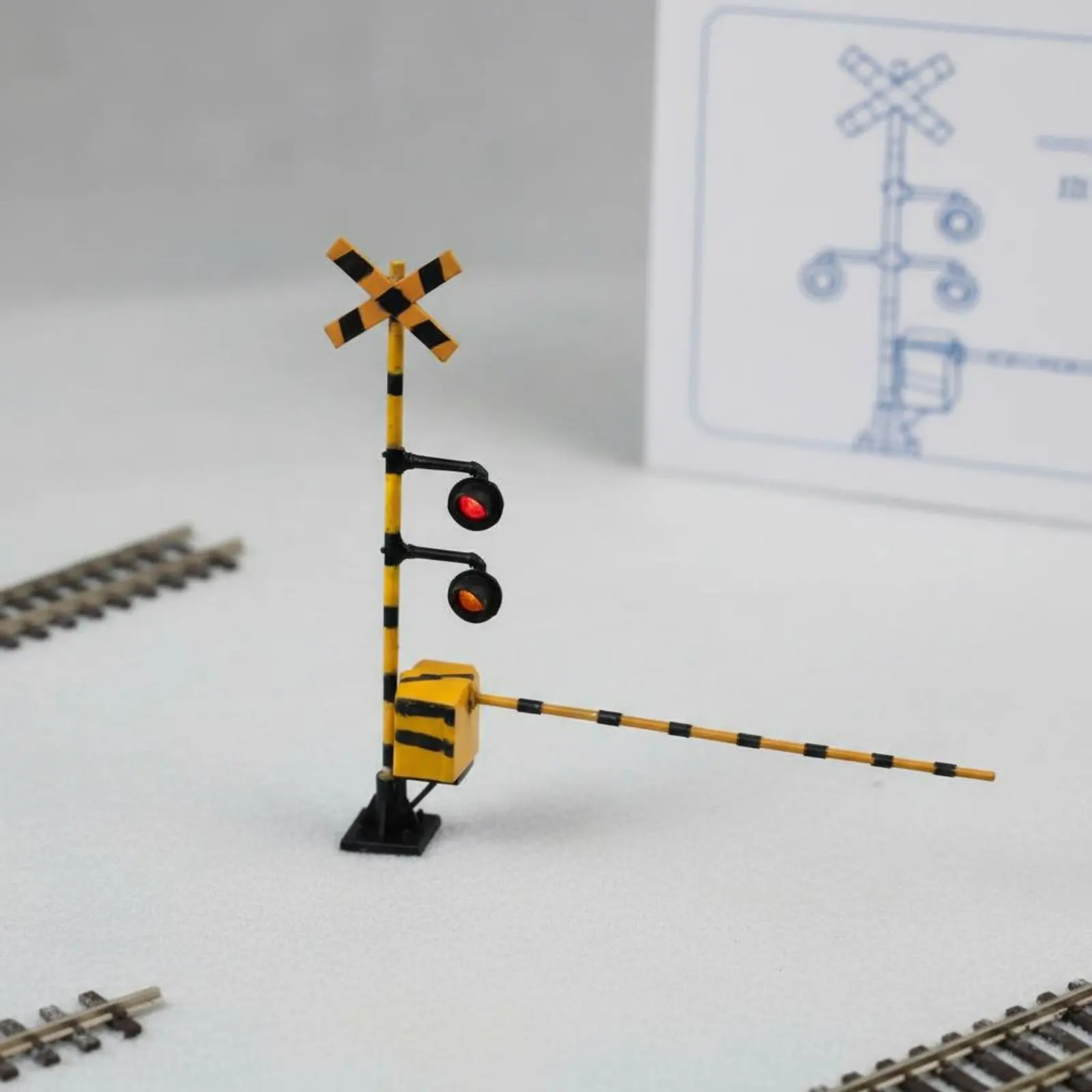Model Railroad Lamp Scene Simulation Scale Railway Light Miniature Track Lamp Realistic Model Street Light Built in LEDs
Model Railroad Lamp Scene Simulation Scale Railway Light Miniature Track Lamp Realistic Model Street Light Built in LEDs