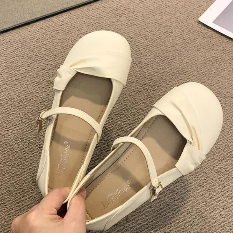 Women 2026 New Summer Shallow Mouth Flat Mary Jane Shoes French Style Versatile Dress Single Shoes
Women 2026 New Summer Shallow Mouth Flat Mary Jane Shoes French Style Versatile Dress Single Shoes