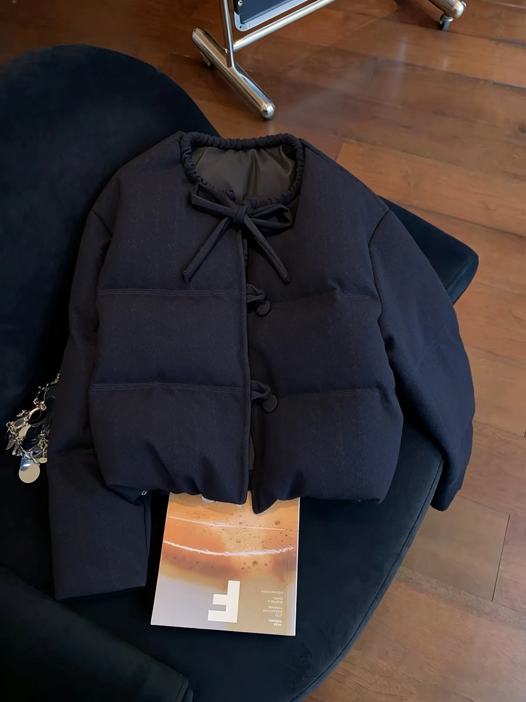 Хлопковая куртка свободного кроя с круглым вырезом для мужчин и женщин, осенне-зимняя, теплая, в стиле ретро, однотонная, длинная, повседневная
Хлопковая куртка свободного кроя с круглым вырезом для мужчин и женщин, осенне-зимняя, теплая, в стиле ретро, однотонная, длинная, повседневная