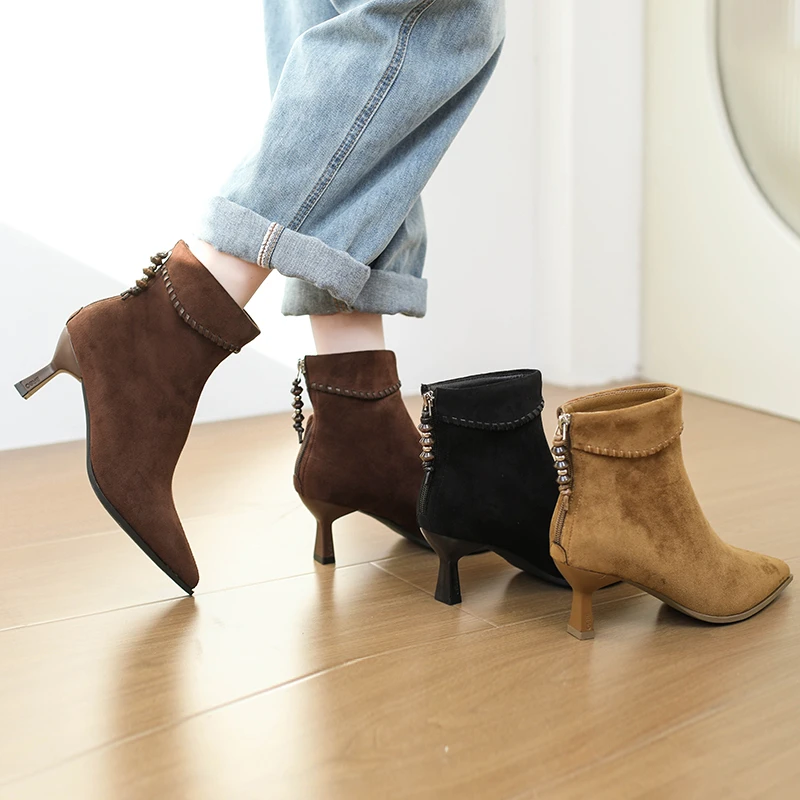 Ankle Boots for Women High Heels Suede Fashion Chunky Shoes Luxury Pointed Toe Woman Pumps 2026 Winter Dress Mujer Short Boots
Ankle Boots for Women High Heels Suede Fashion Chunky Shoes Luxury Pointed Toe Woman Pumps 2026 Winter Dress Mujer Short Boots