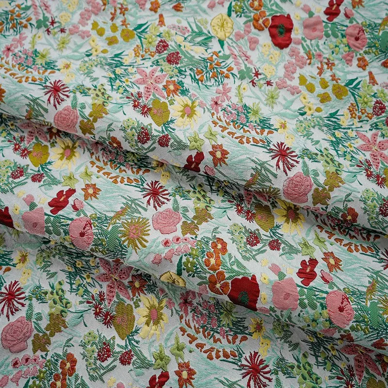 Vintage jacquard contrast color relief women's floral dress fabric decorative cloth
Vintage jacquard contrast color relief women's floral dress fabric decorative cloth