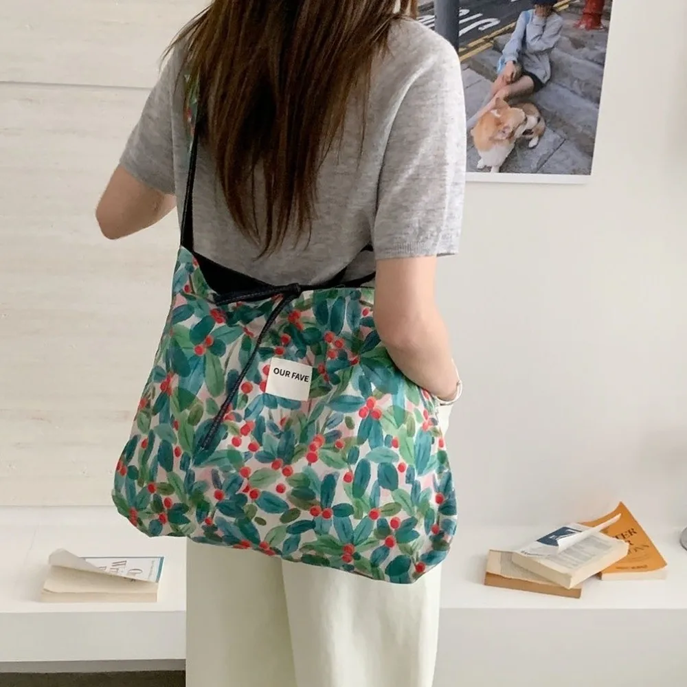 Retro Cloth Double Sided Denim Bag Korean Style Flower Denim Shoulder Bag Handbag Geometric Bohemian Messenger Bag Class
Retro Cloth Double Sided Denim Bag Korean Style Flower Denim Shoulder Bag Handbag Geometric Bohemian Messenger Bag Class