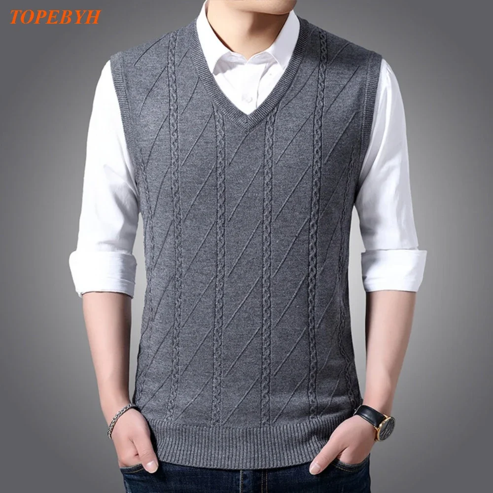 Men's Cardigan Business Casual Pullover Wear Warm Sleeveless Wool Knitted Sweater Vest Tops
Men's Cardigan Business Casual Pullover Wear Warm Sleeveless Wool Knitted Sweater Vest Tops