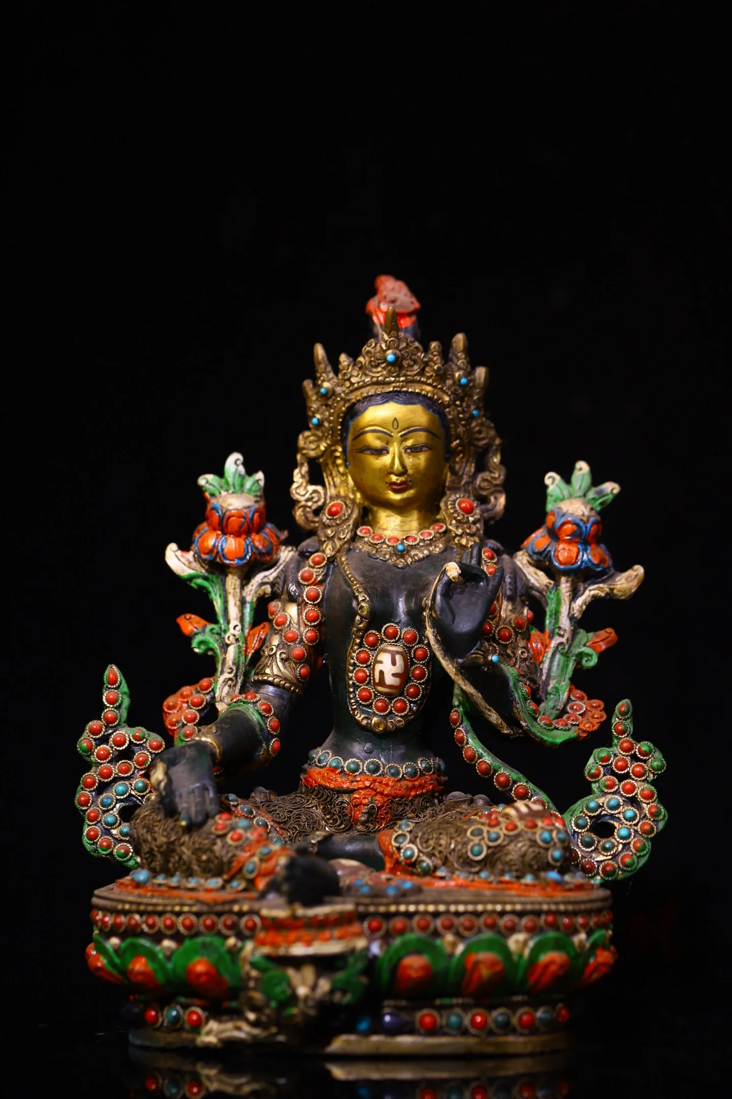 7"Tibetan Temple Collection Old Bronze Tibetan Silver Gilded Mosaic Gem gZi Beads Auspicious Eight Treasures Set Amulet Dharam
7"Tibetan Temple Collection Old Bronze Tibetan Silver Gilded Mosaic Gem gZi Beads Auspicious Eight Treasures Set Amulet Dharam
