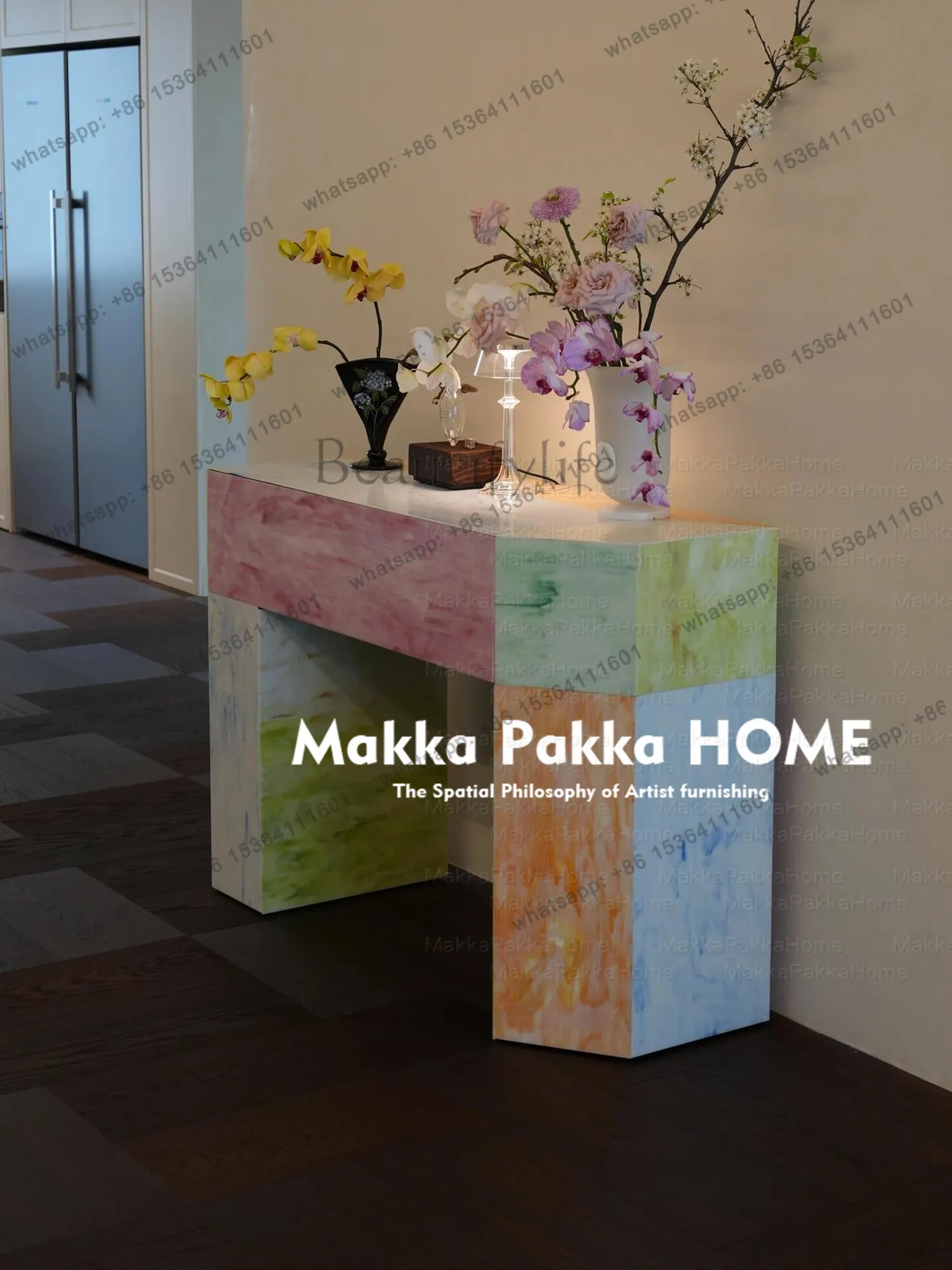 LD Italian minimalist dopamine color entrance table light luxury display entrance table
LD Italian minimalist dopamine color entrance table light luxury display entrance table