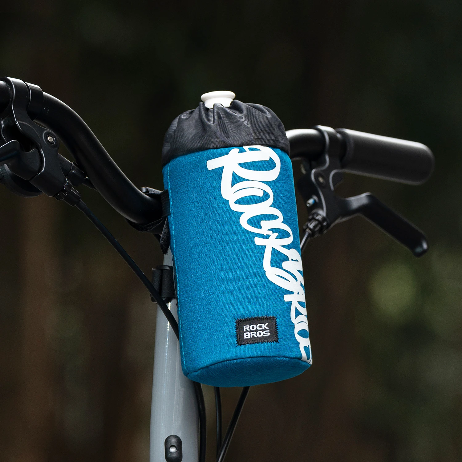 Bicycle Bags Bottle Bags Road Folding Bicycle Riding Hanging Handlebar Tail Bag Front Crossbar Head Bag
Bicycle Bags Bottle Bags Road Folding Bicycle Riding Hanging Handlebar Tail Bag Front Crossbar Head Bag