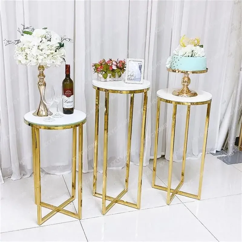 New wedding flower stand road guide high and low window display stand European-style metal small bar wedding home decoration
New wedding flower stand road guide high and low window display stand European-style metal small bar wedding home decoration