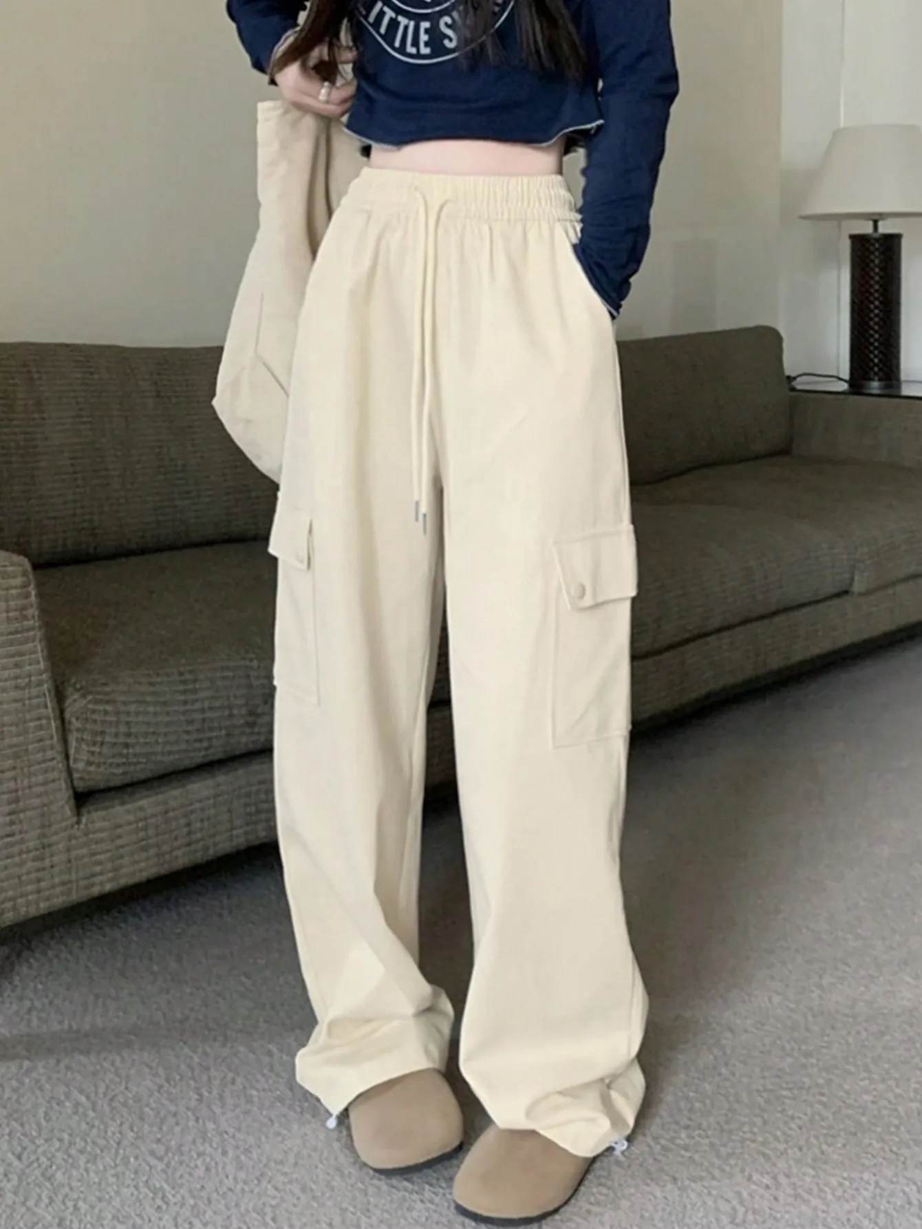 Korean Chic Elastic Waist Drawstring Cargo Pants 2025 New Style This Year's Popular Loose Bf Wide Leg Pants for Women
Korean Chic Elastic Waist Drawstring Cargo Pants 2025 New Style This Year's Popular Loose Bf Wide Leg Pants for Women