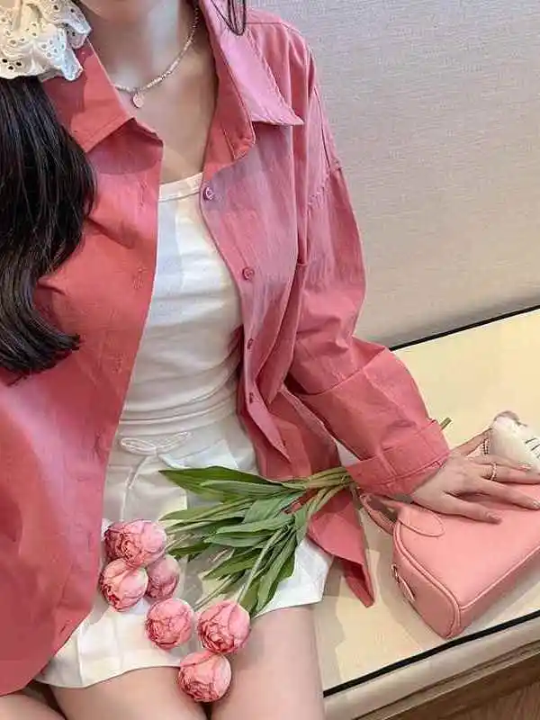 Slim Fit Korean Style Women's Shirt Sun Protection Long Sleeve Silk Cotton Commute Style Fashionable Slimming Top for Women
Slim Fit Korean Style Women's Shirt Sun Protection Long Sleeve Silk Cotton Commute Style Fashionable Slimming Top for Women