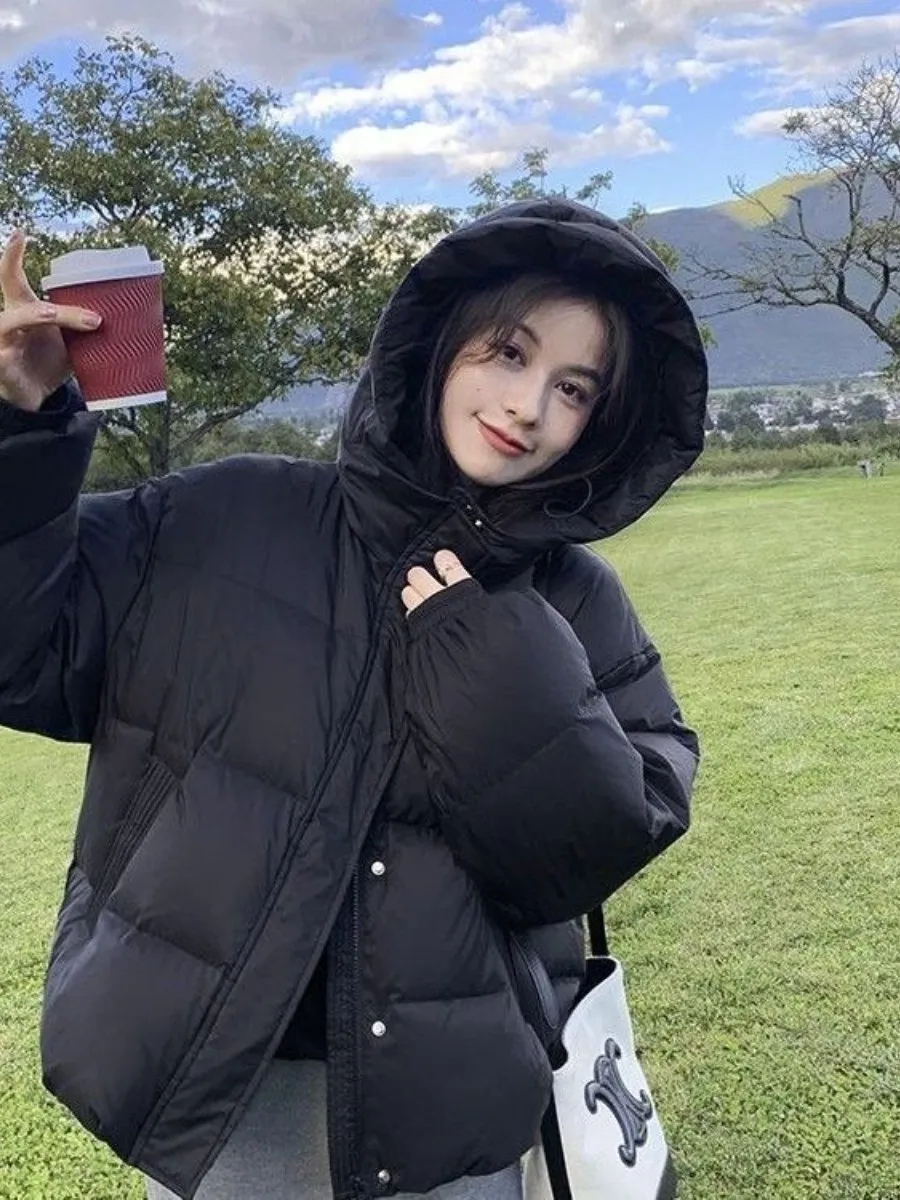 Women's Winter Thickened Duck down Short Coat Bread Style Jacket Hooded Korean Version Clothing Two-Piece Set Small Size
Women's Winter Thickened Duck down Short Coat Bread Style Jacket Hooded Korean Version Clothing Two-Piece Set Small Size