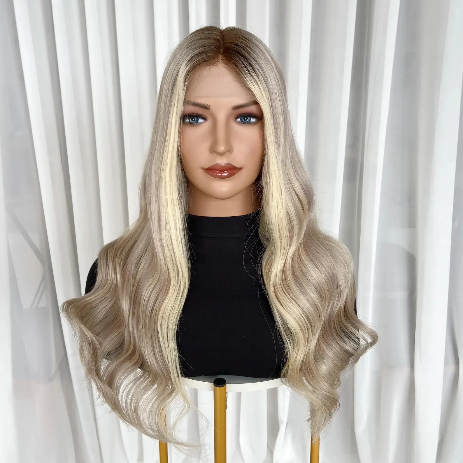 Long Body Wave Synthetic Wig Mixed Brown and Platinum Blonde Color Ombre Lace Front Wigs for Women Blend European Hair
Long Body Wave Synthetic Wig Mixed Brown and Platinum Blonde Color Ombre Lace Front Wigs for Women Blend European Hair